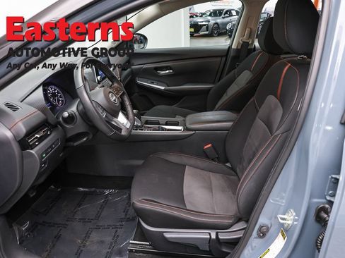 Used 2024 Nissan Sentra SR FWD image 14
