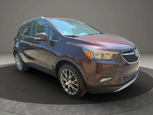 Used 2018 Buick Encore Sport Touring AWD/4WD image 2