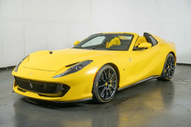 Used 2023 Ferrari 812 GTS RWD image 4