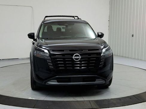 New 2026 Nissan Pathfinder Platinum image 2