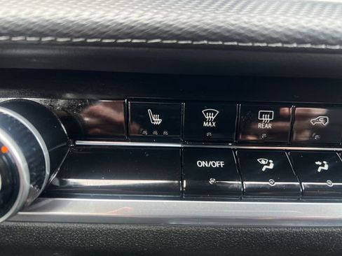 Certified 2025 Chevrolet Equinox LT AWD/4WD image 19