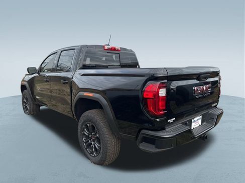 New 2025 GMC Canyon Elevation w/ Convenience Package image 7