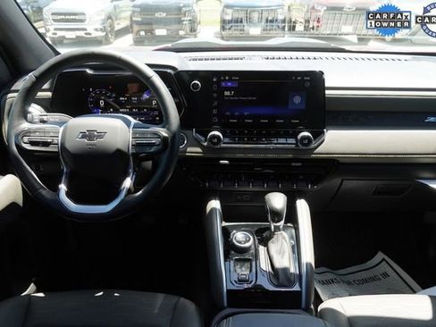 Used 2023 Chevrolet Colorado ZR2 w/ ZR2 Convenience Package III image 12