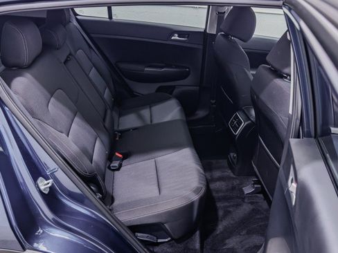 Used 2022 Kia Sportage LX image 16