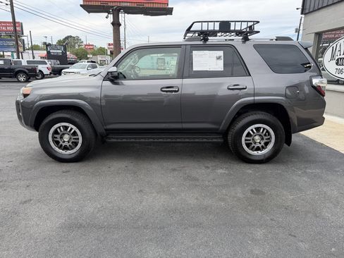 Used 2015 Toyota 4Runner Trail image 36