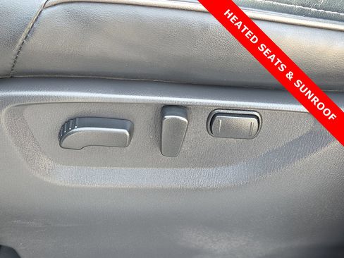 Used 2024 INFINITI QX80 Luxe image 16