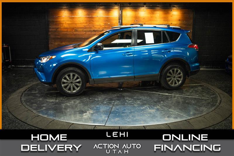 Used 2018 Toyota RAV4 LE w/ All Weather Liner Package FWD image 1