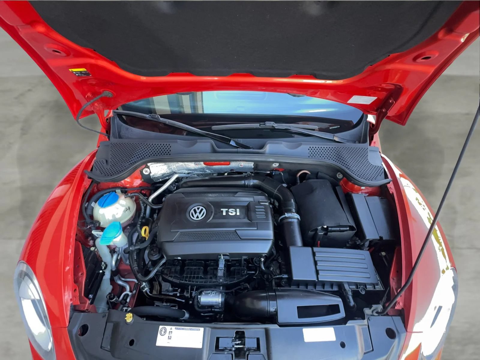 Used 2016 Volkswagen Beetle 1.8T SEL FWD image 48