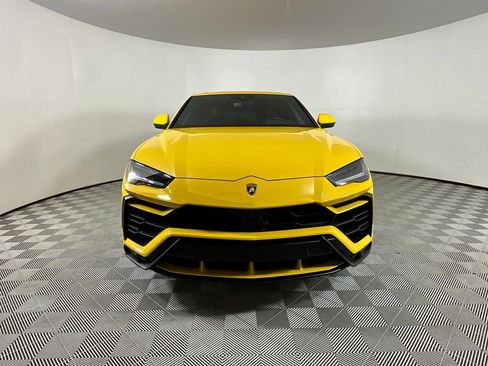 Used 2022 Lamborghini Urus image 7