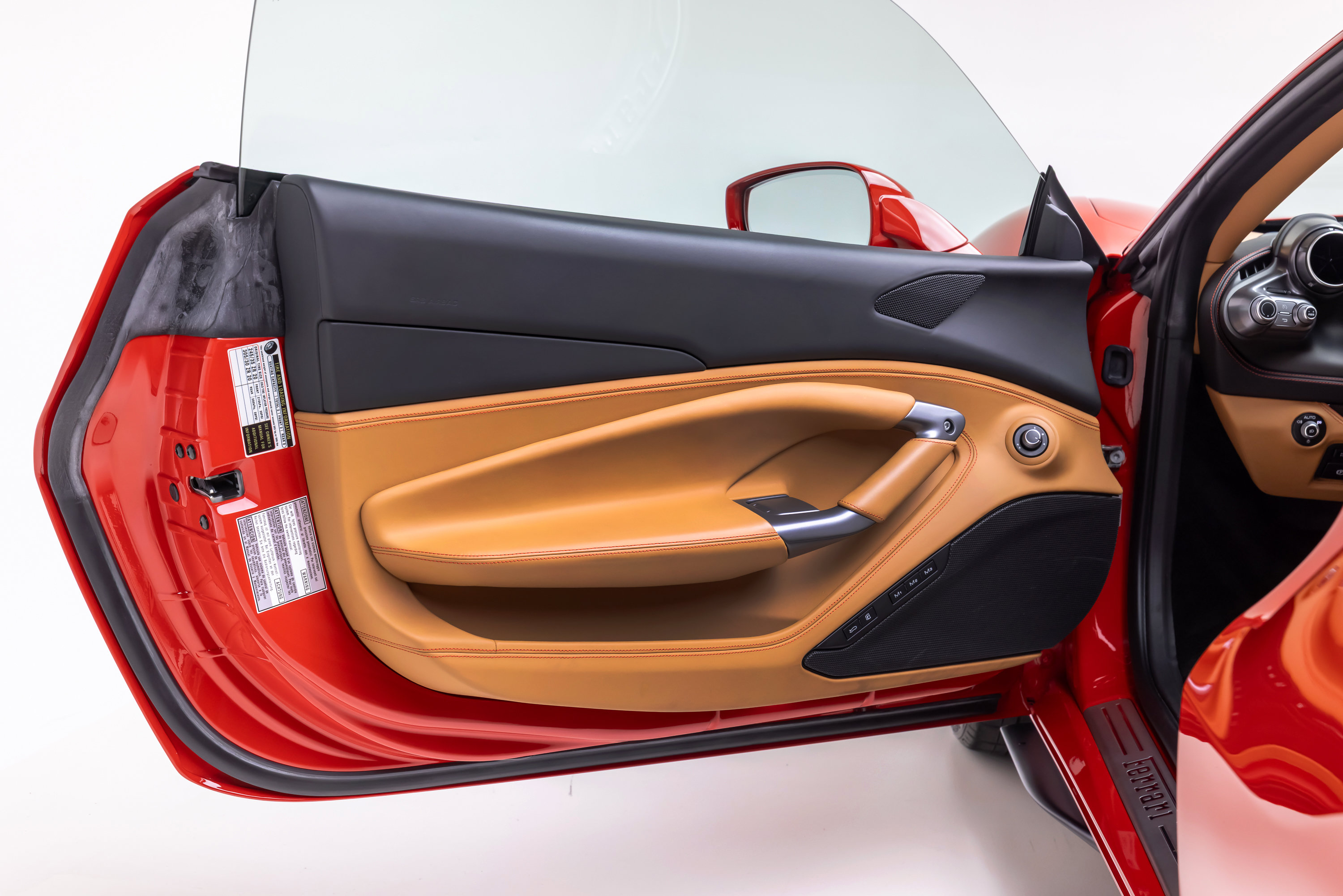 Certified 2020 Ferrari F8 Tributo RWD image 58
