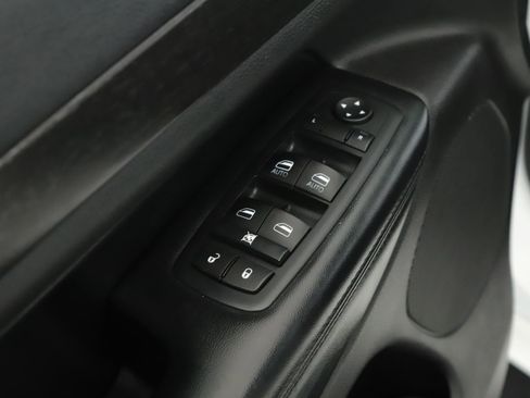 Used 2015 Jeep Grand Cherokee Altitude image 5