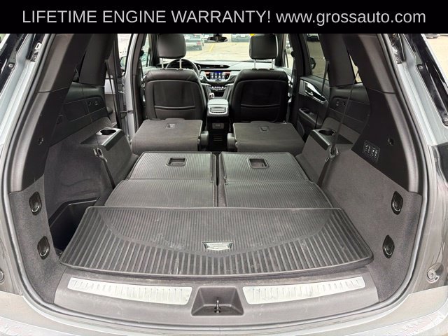 Used 2025 Cadillac XT6 Premium Luxury AWD/4WD image 28