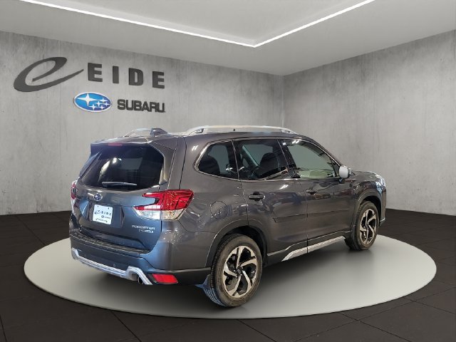 Used 2023 Subaru Forester Touring AWD/4WD image 14