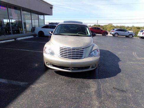Used 2006 Chrysler PT Cruiser GT image 3