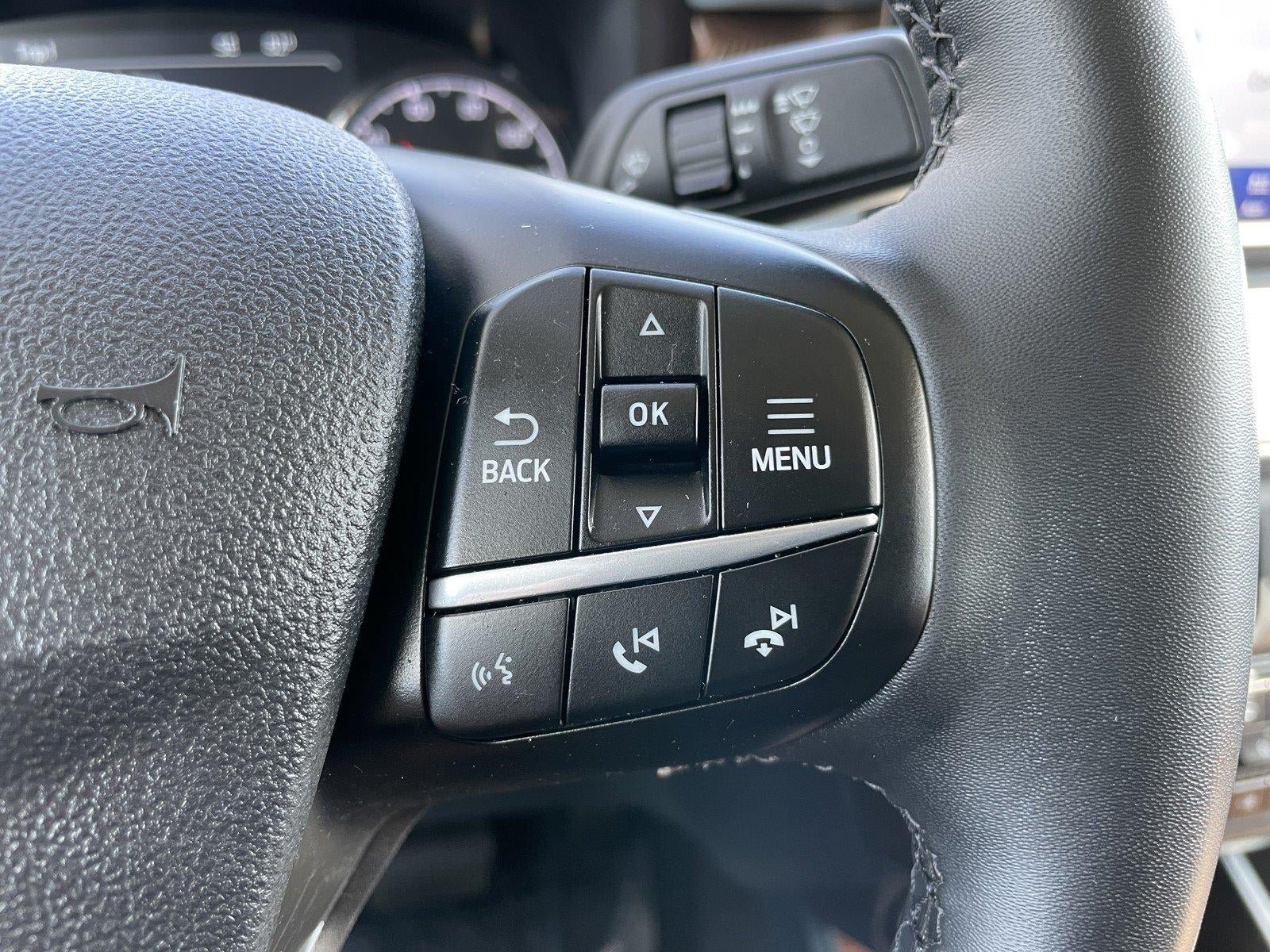 Used 2023 Ford Maverick Lariat w/ Lariat Luxury Package FWD image 20