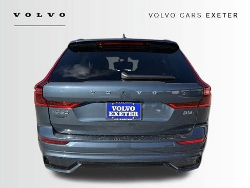 New 2026 Volvo XC60 B5 Plus w/ Climate Package image 4