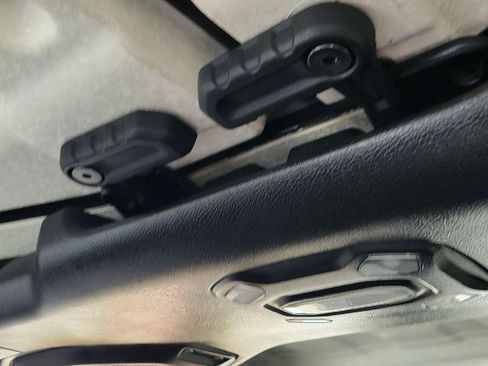 Used 2018 Jeep Wrangler Unlimited Sport AWD/4WD image 22