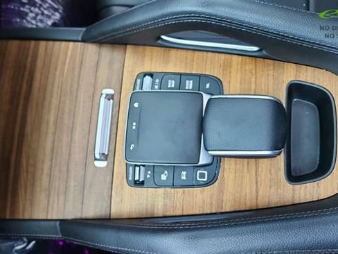Used 2025 Mercedes-Benz GLE 350 4MATIC image 50