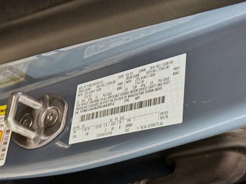 Used 2024 Ford Escape Active image 31