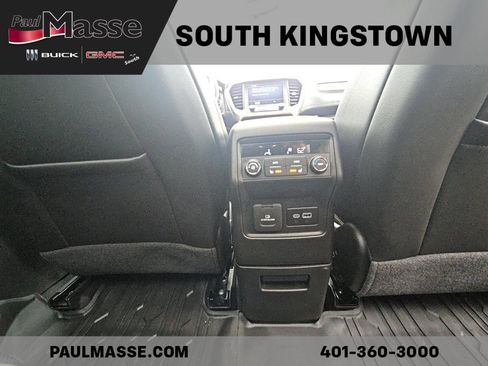 Used 2023 GMC Acadia Denali w/ Denali Ultimate Package AWD/4WD image 24