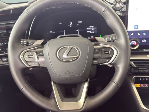 Used 2026 Lexus TX 350 AWD w/ Technology Package image 32