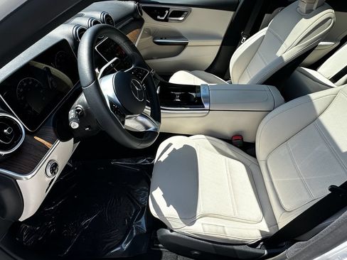 Certified 2025 Mercedes-Benz C 300 Sedan image 10