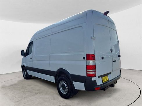 Used 2019 Mercedes-Benz Sprinter 144 Cargo image 3