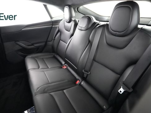Used 2022 Tesla Model S AWD/4WD image 24