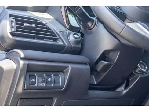 Certified 2025 Subaru Outback Premium AWD/4WD image 20