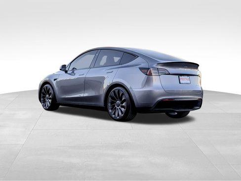 Used 2025 Tesla Model Y Performance AWD/4WD image 10