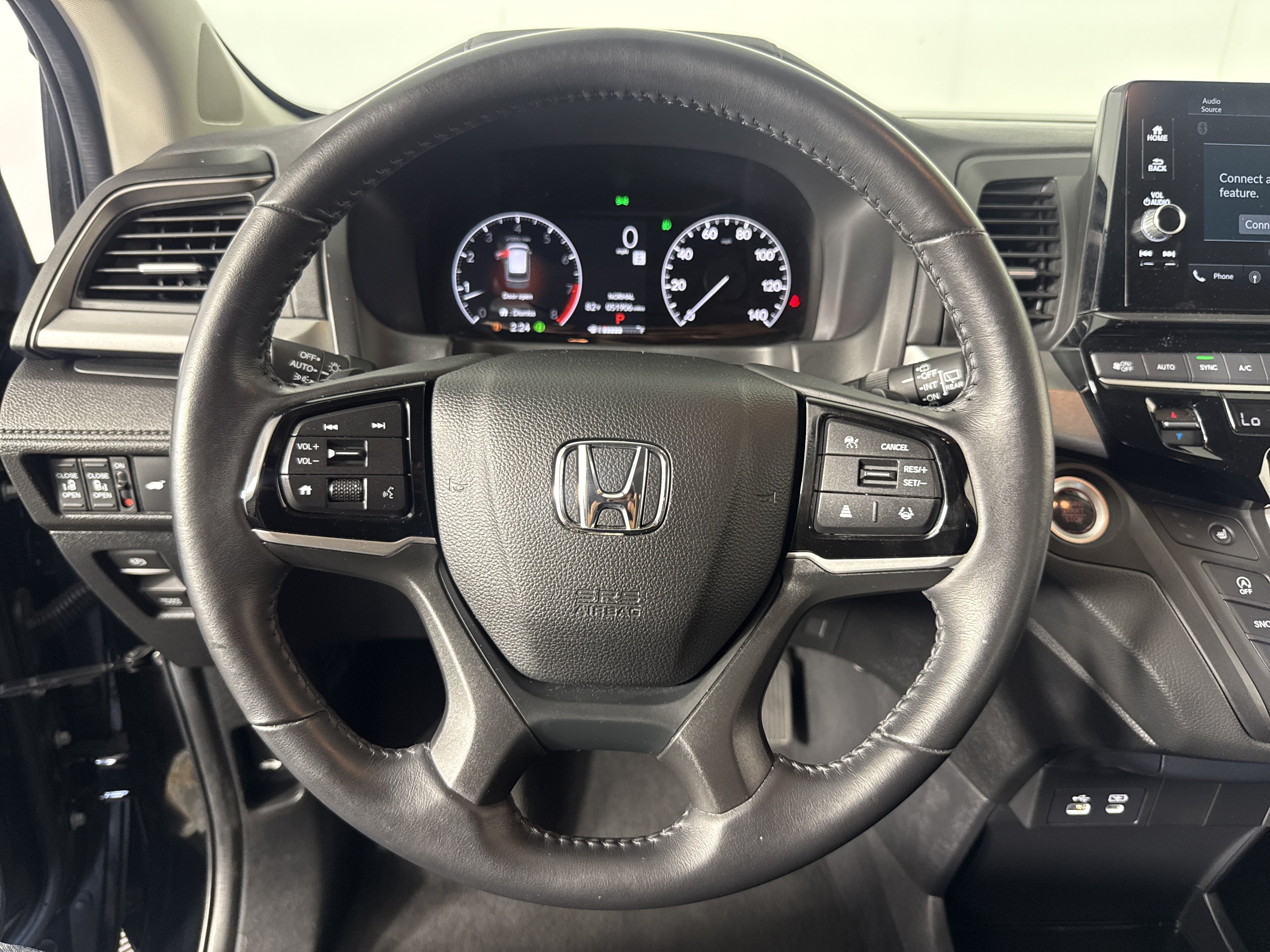 Used 2025 Honda Odyssey EX-L image 25