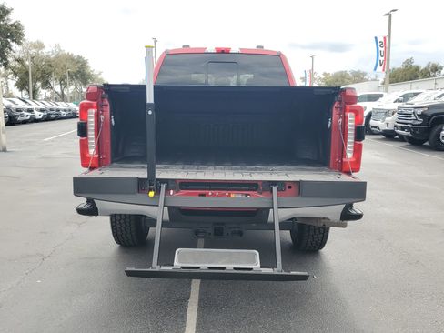 Used 2024 Ford F350 Lariat w/ Lariat Ultimate Package image 11