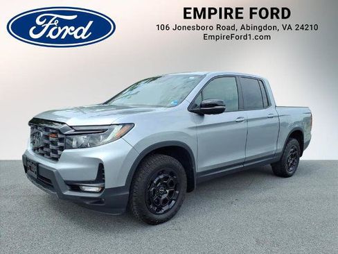 Used 2025 Honda Ridgeline TrailSport+ image 1
