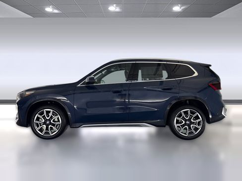 Used 2026 BMW X1 xDrive28i w/ Technology Package AWD/4WD image 2