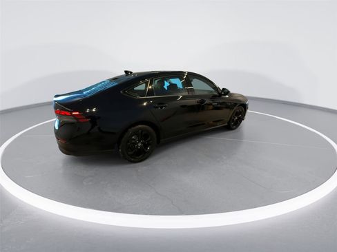 New 2025 Honda Accord SE image 8