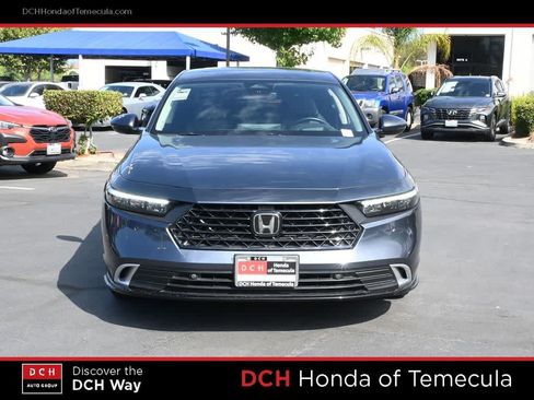 Used 2024 Honda Accord Touring image 2