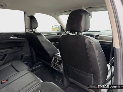 Used 2018 Volkswagen Atlas SE FWD image 30