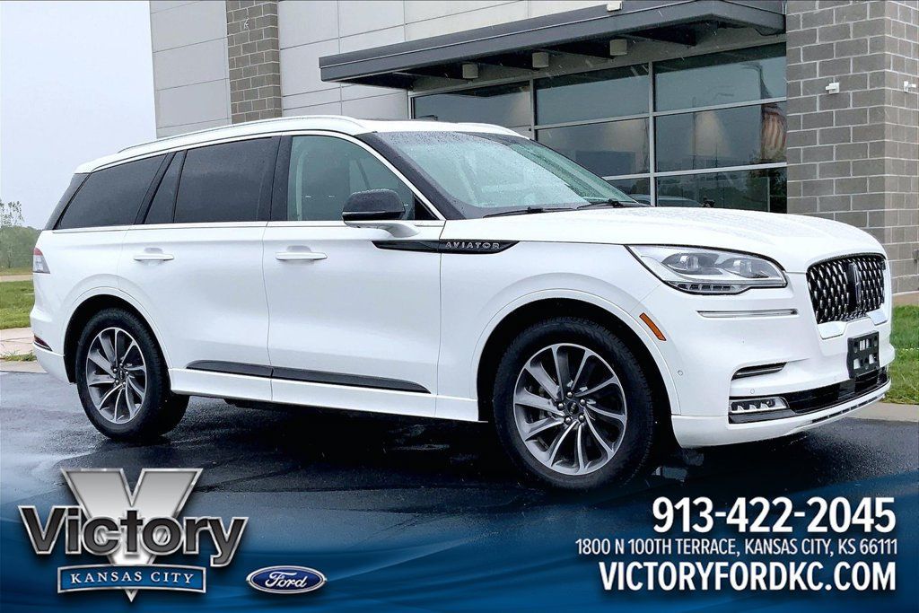 Used 2020 Lincoln Aviator Grand Touring w/ Equipment Group 301A AWD/4WD image 1