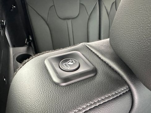 New 2026 Kia Sorento AWD image 27