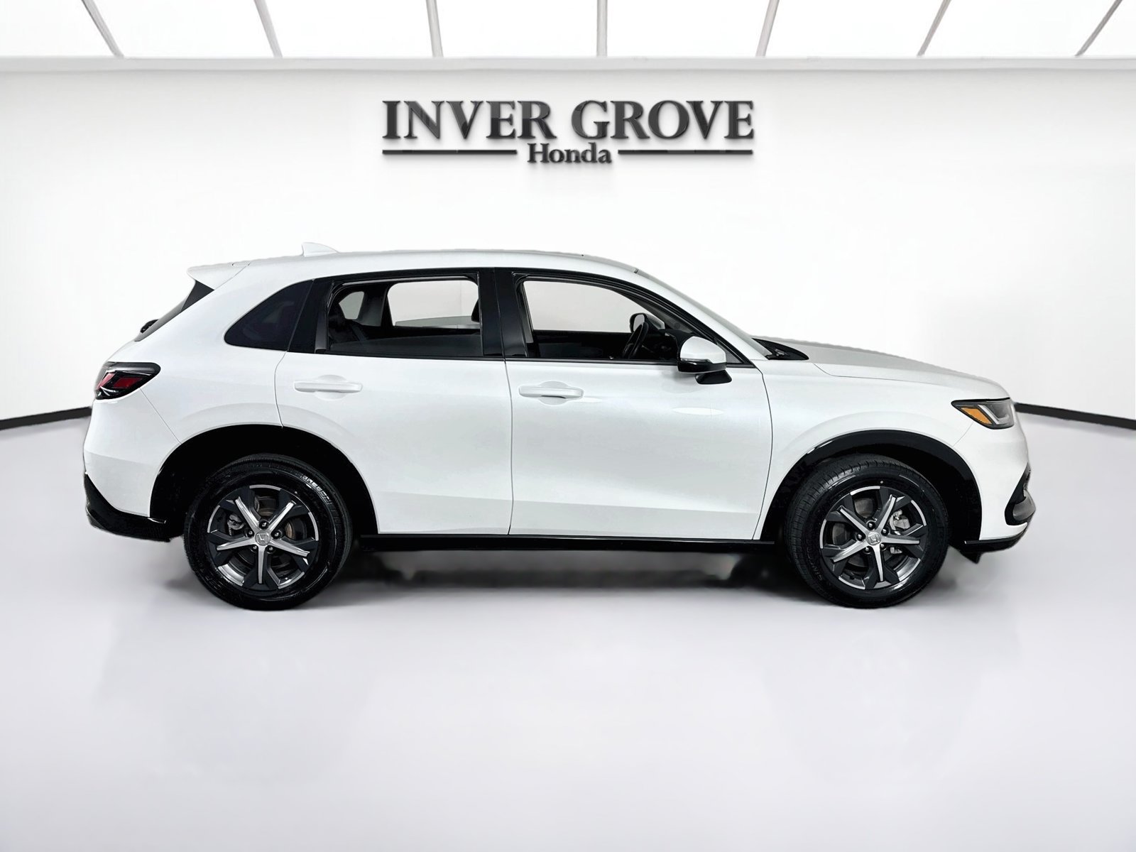 Certified 2023 Honda HR-V EX-L image 4