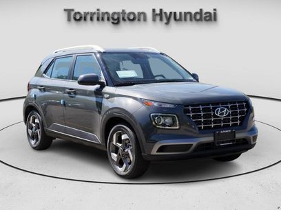 New 2025 Hyundai Venue SEL