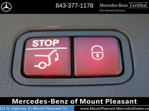 Used 2025 Mercedes-Benz GLC 300 image 12