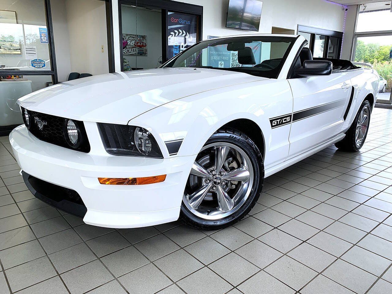 Used 2008 Ford Mustang GT Premium RWD image 2