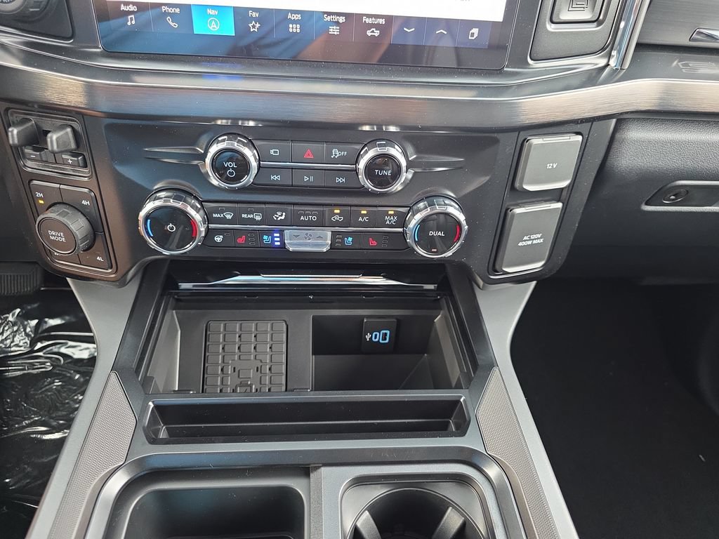 New 2026 Ford F350 Lariat w/ Black Appearance Package AWD/4WD image 28