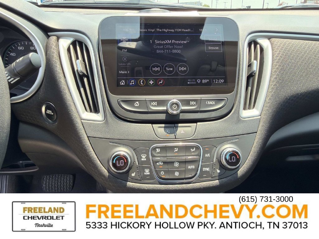 Used 2024 Chevrolet Malibu LT FWD image 30
