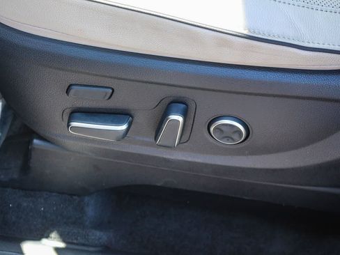 Used 2023 Hyundai Palisade Limited FWD image 27