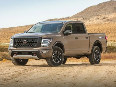 Used 2021 Nissan Titan PRO-4X w/ Pro-4x Convenience Package