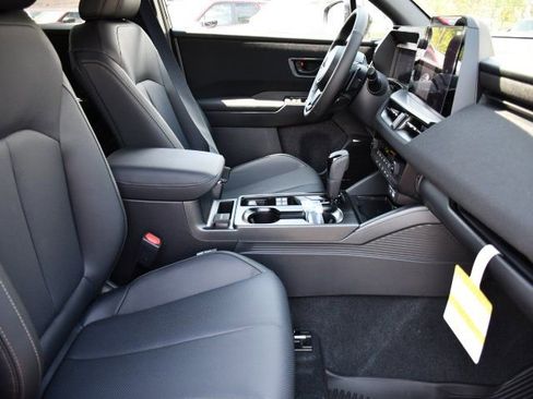 New 2026 Subaru Outback Limited AWD/4WD image 29