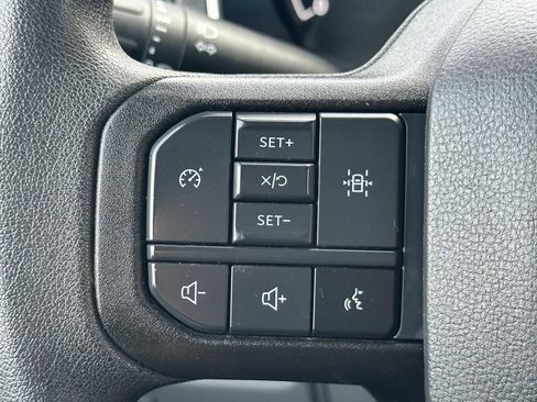 Used 2023 Ford F150 XLT w/ Trailer Tow Package image 11