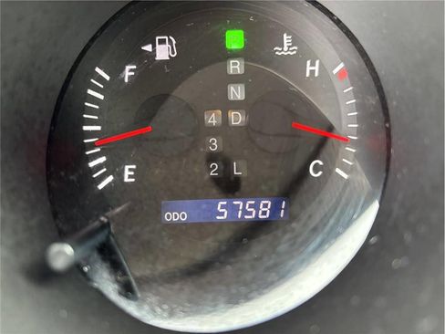 Used 2005 Lexus ES 330 image 9